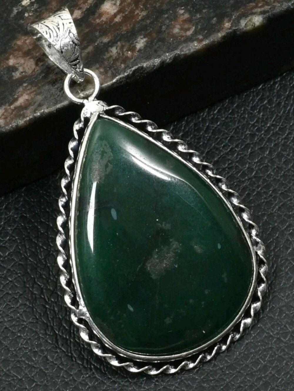 Nephrite Jade Gemstone Jewelry 925 Sterling Silver Handmade Pendant Necklace